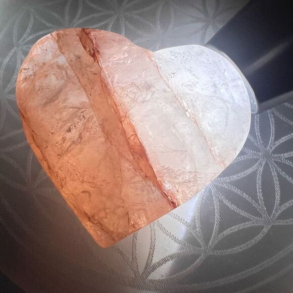 Fire‎ Quartz Crystal Heart Carving (#1) - Picture 13 of 16